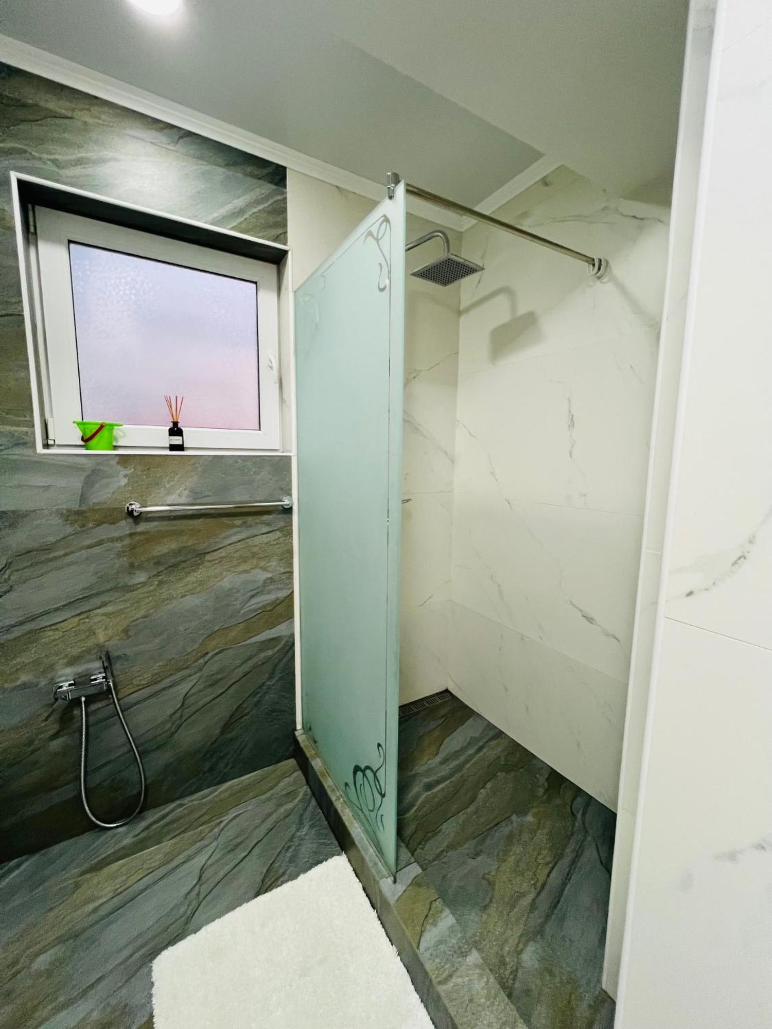 Lux Apartment